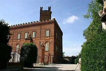 بيت للعطل Castello Di Uviglie