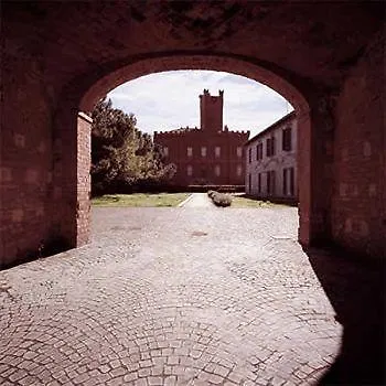 Castello Di Uviglie *