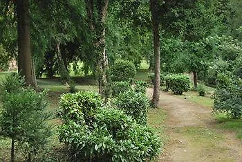 Castello Di Uviglie * 로시냐노몬페라토