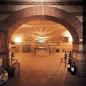 بيت للعطل Castello Di Uviglie
